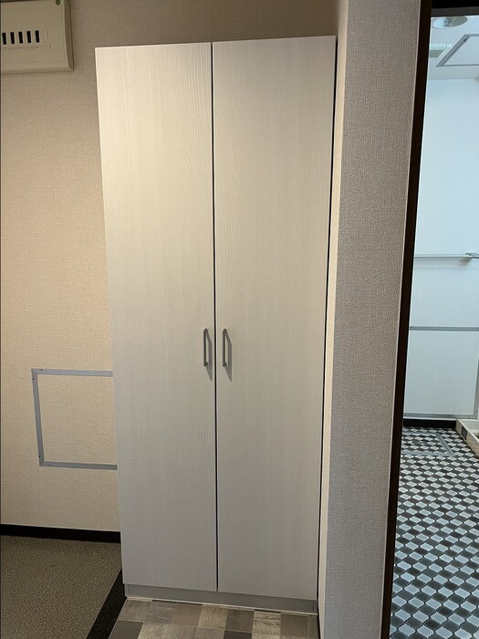 収納　シューズボックス