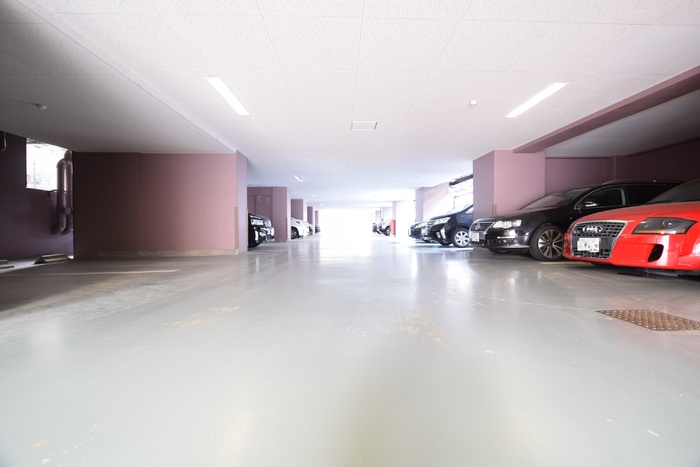 駐車場　駐車場