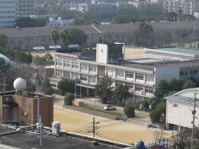小学校　国立長崎大学教育学部附属小学校（小学校）まで457m