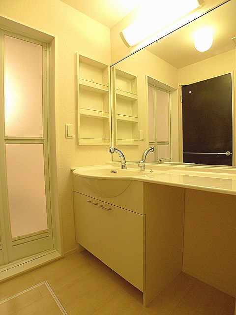 洗面設備　洗髪洗面化粧台