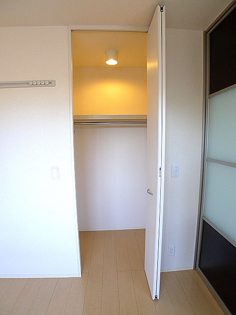 収納　クローゼット