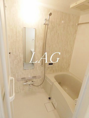 バス・シャワールーム　お風呂です。