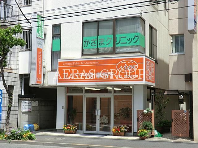 病院　かざまクリニック（病院）まで216m