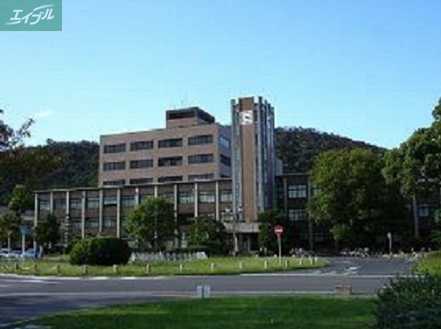 大学・短大　国立大学法人　岡山大学（大学・短大）まで700m