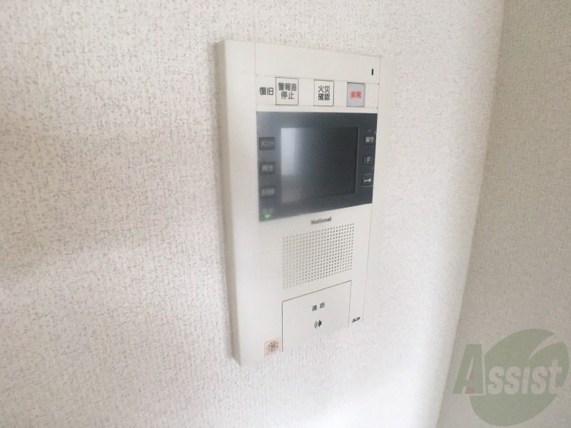 セキュリティ　インターホンは通話ができるので急な訪問があっても安心です。