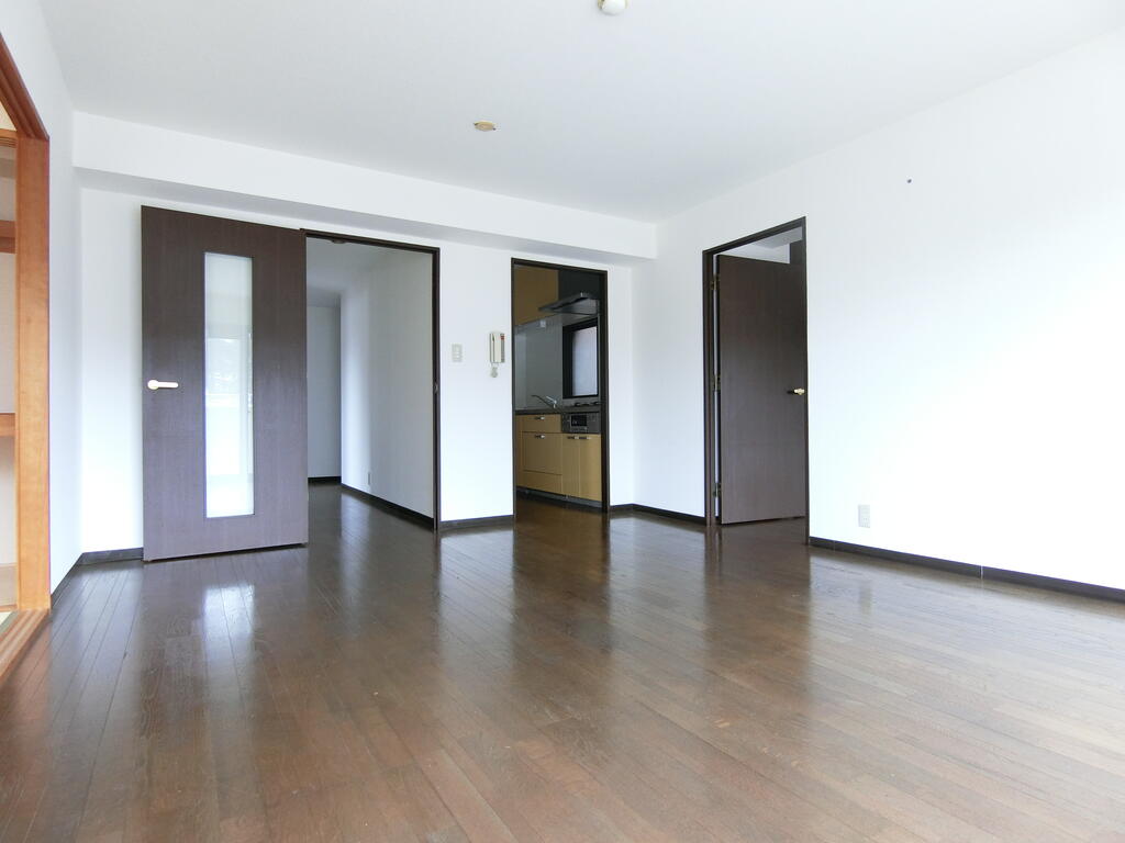 居室・リビング　以下同タイプ　別居室参考写真