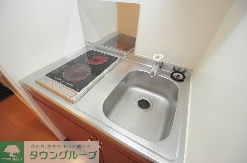 キッチン　仕様・設備は現況と異なる場合がございます