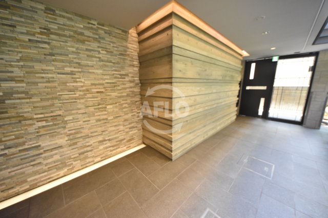 ロビー　アザレア梅田　ロビー