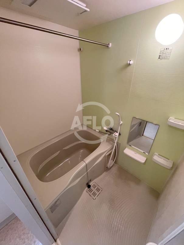 バス・シャワールーム　シスイル長居　浴室