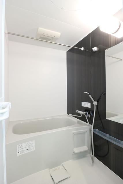 バス・シャワールーム　バス　※同物件・同仕様画像