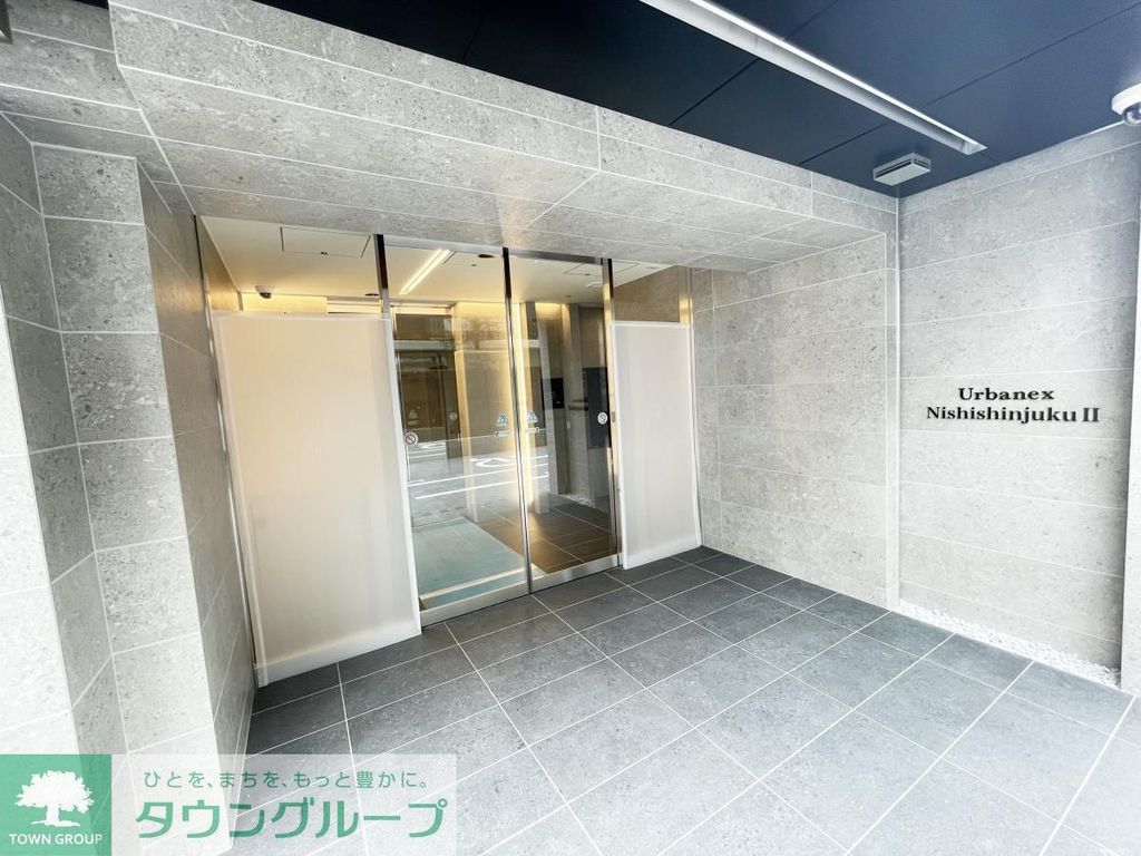 エントランス　お部屋探しはタウンハウジング東京　新大久保店へ★★★