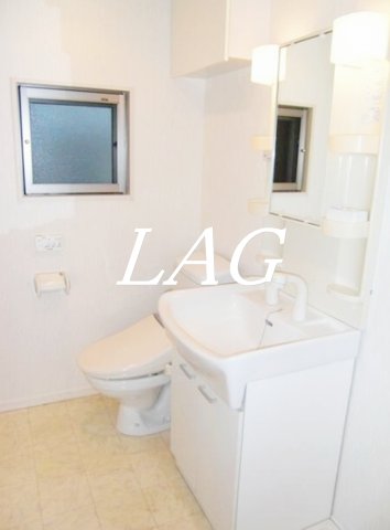 洗面設備　洗面台です。