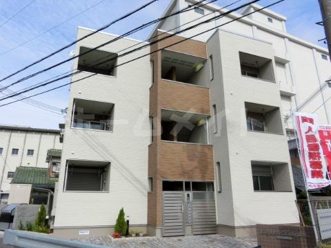 建物外観　外観写真（昼）