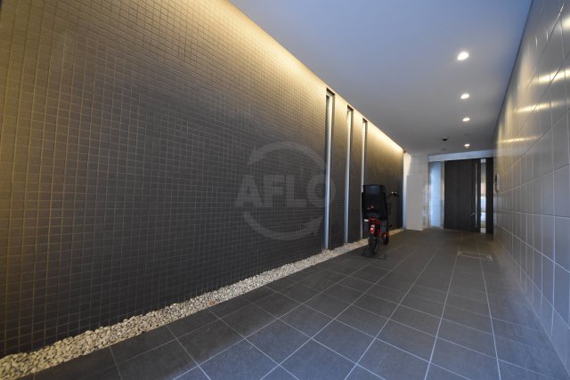 エントランス　クレオキタホリエ　エントランス