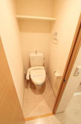 トイレ　清潔感のある空間です。