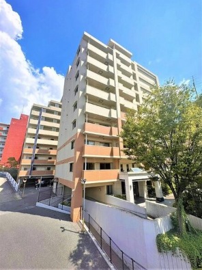 建物外観　駅や商店街が徒歩圏内のマンションです！