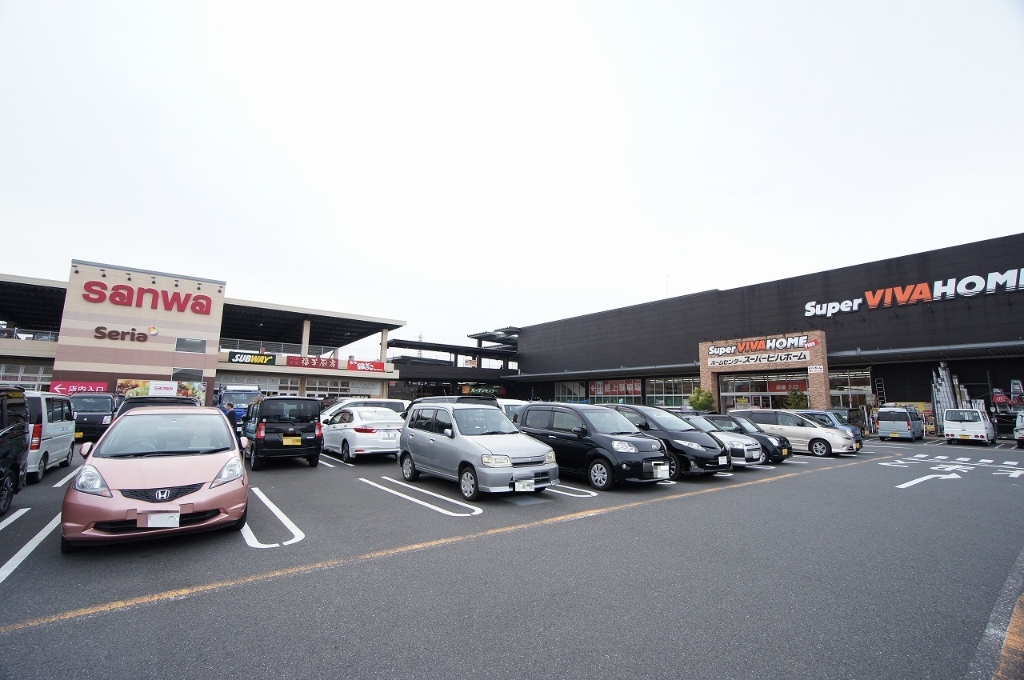 ホームセンター　スーパービバホーム 座間店（ホームセンター）まで999m