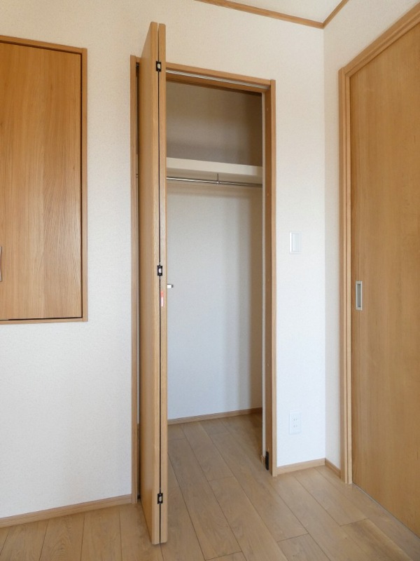 収納　図面と現状に相違がある場合には現状を優先