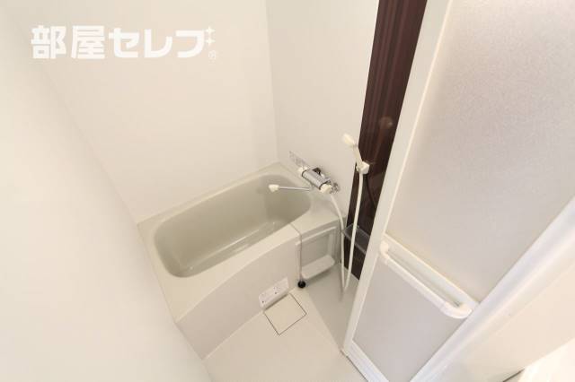 バス・シャワールーム　同型モデル