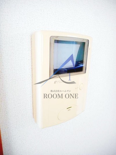 セキュリティ　モニター付きインターホンです。