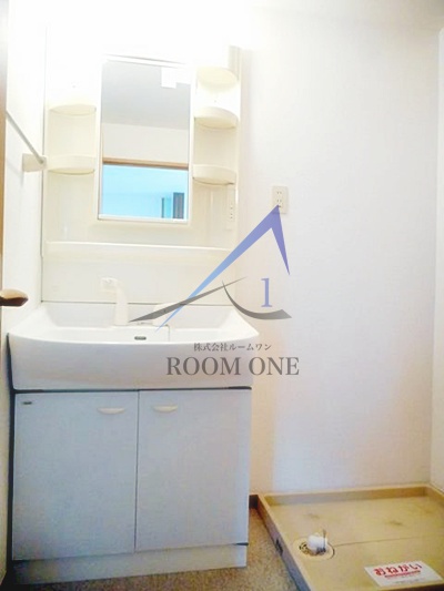 洗面設備　洗面台です。