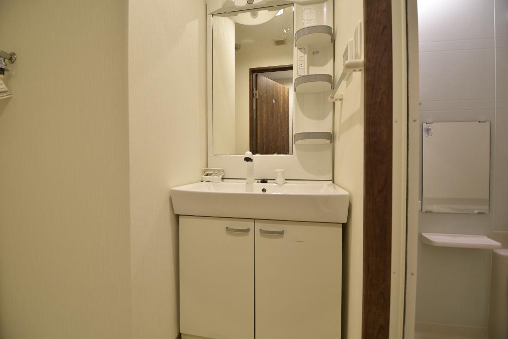 洗面設備　洗髪洗面化粧台