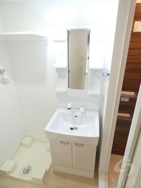 洗面設備　同仕様