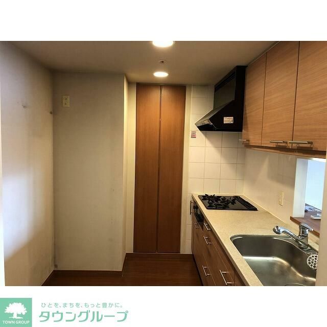 キッチン　※別部屋参考写真