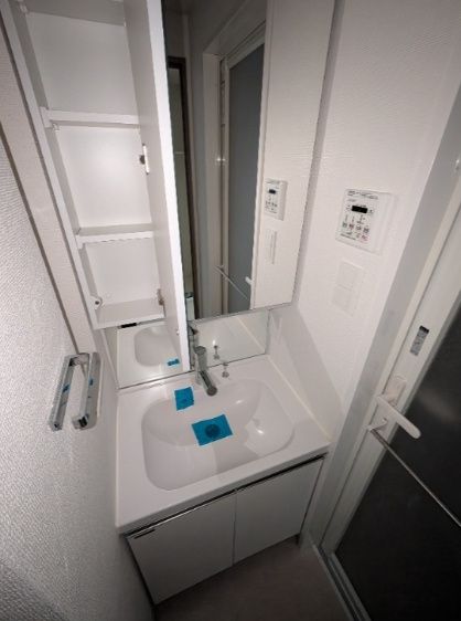 洗面設備　☆きれいな独立洗面台☆