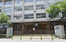 小学校　千代田区立番町小学校（小学校）まで773m