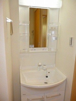 洗面設備　☆嬉しい独立洗面台☆