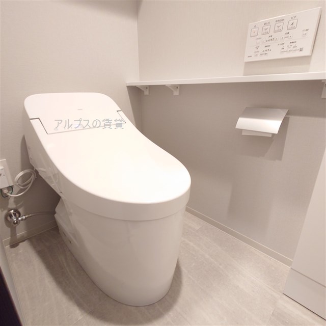 トイレ　同一仕様です