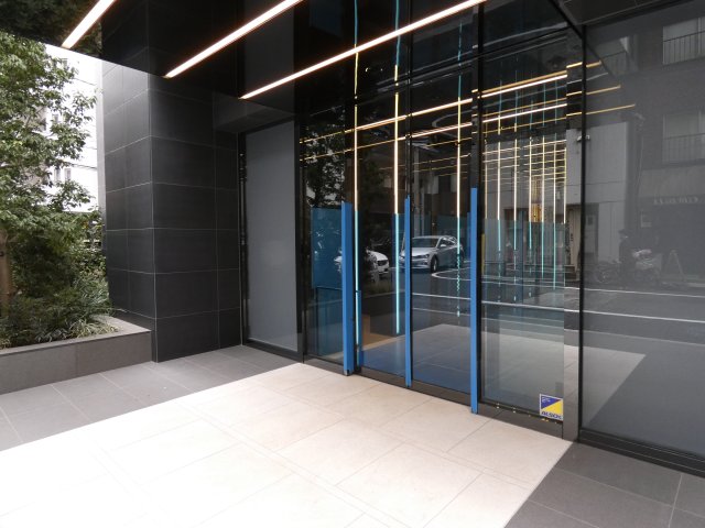 エントランス　エントランス