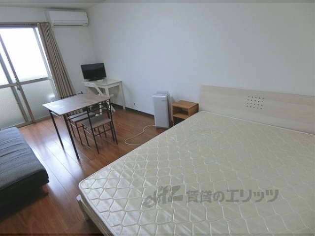 居室・リビング　居室