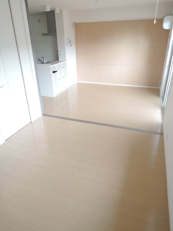 居室・リビング　図面と現状に相違がある場合には現状を優先