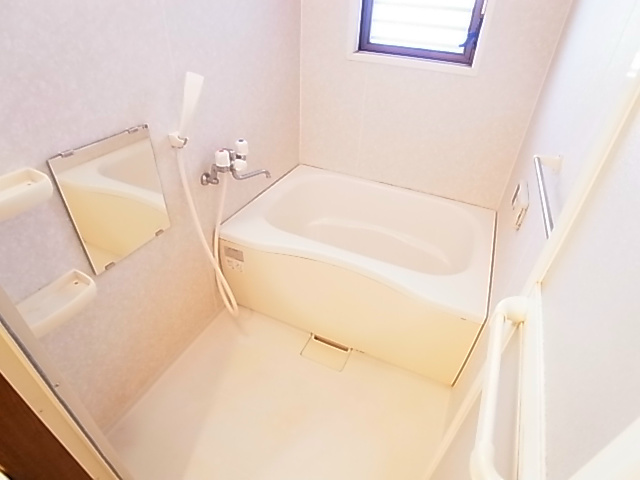 バス・シャワールーム　別部屋