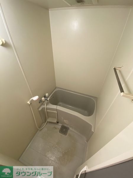 バス・シャワールーム　★お問い合わせ・内見のご予約はタウンハウジングまで★
