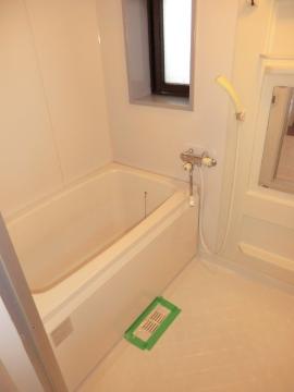 バス・シャワールーム　バス