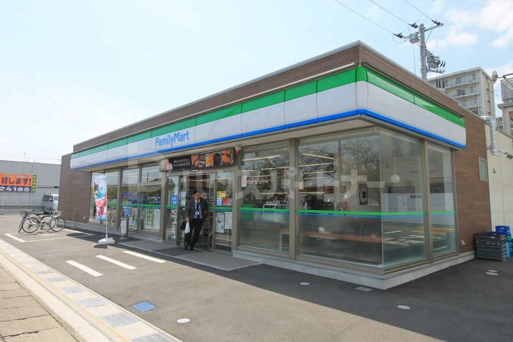 コンビニ　ファミリーマート市川南大野二丁目店（コンビニ）まで100m