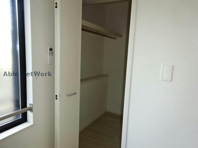 収納　同型モデル