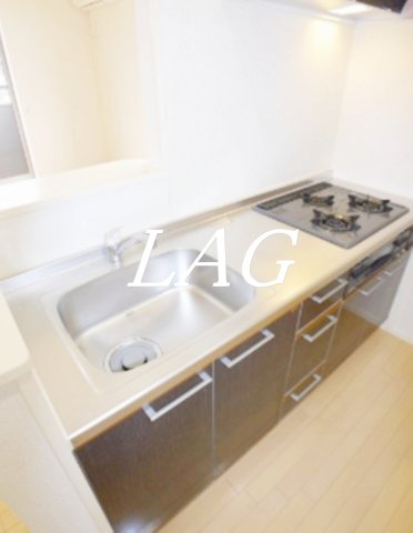 キッチン　キッチンです。