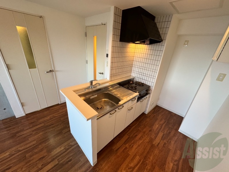 キッチン　キッチンは調理スペースもあり料理がはかどりそうです。