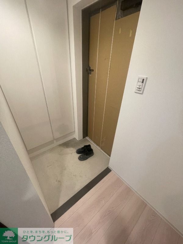 玄関　同仕様　別部屋