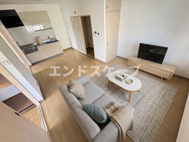 トイレ　家具はCGのイメージ画像になります。※実際に家具は付いており