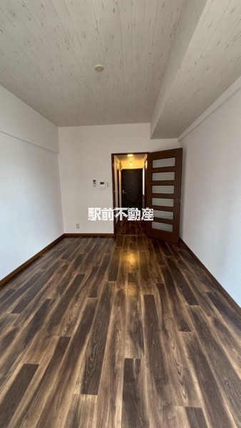 居室・リビング　写真は別部屋