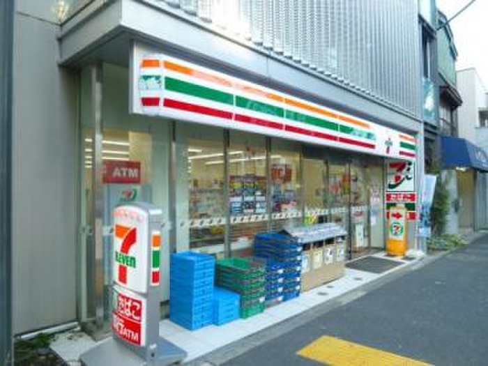 コンビニ　セブンイレブン杉並桃井一丁目店（コンビニ）まで400m