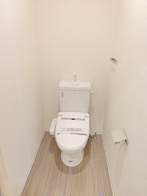 トイレ　★温水洗浄便座★