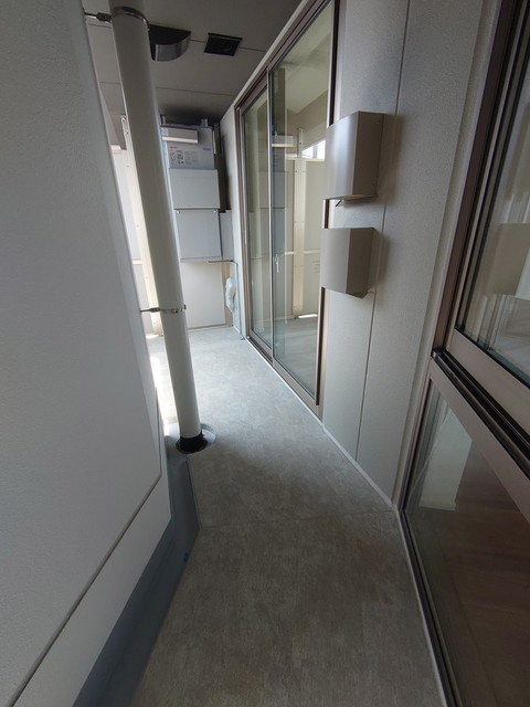 バルコニー　※写真は同タイプ住戸です。