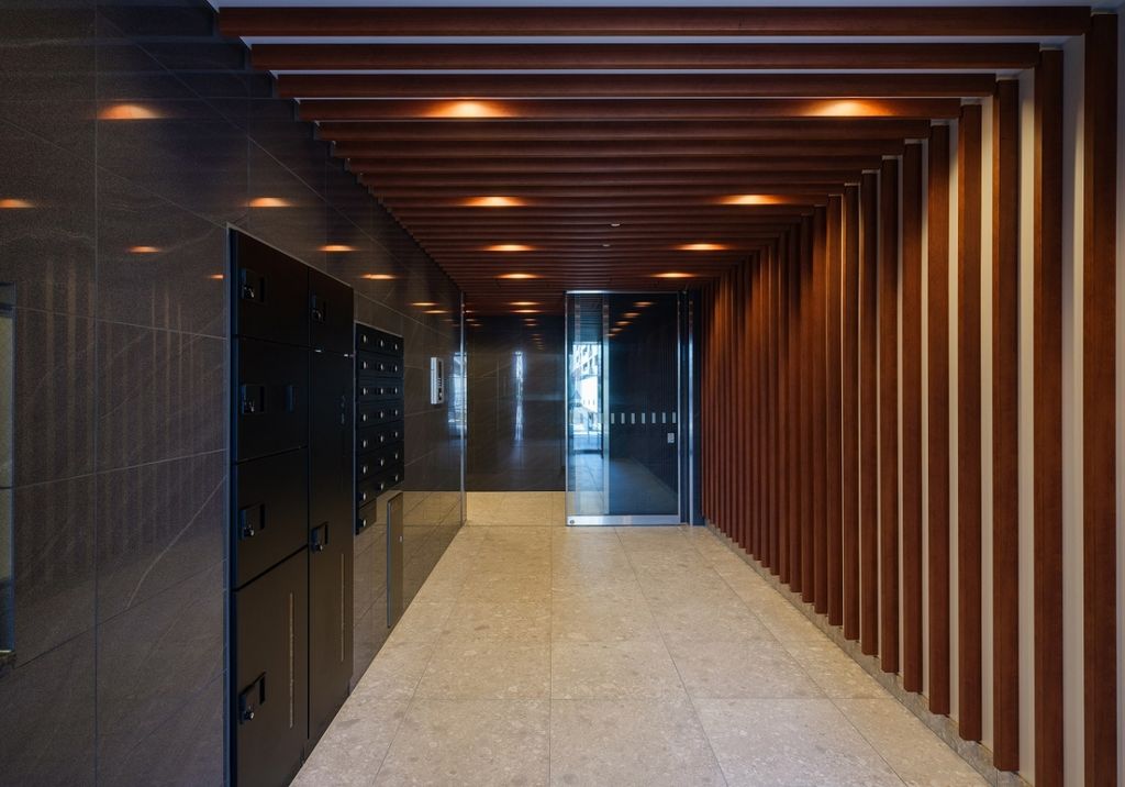 エントランス　エントランス