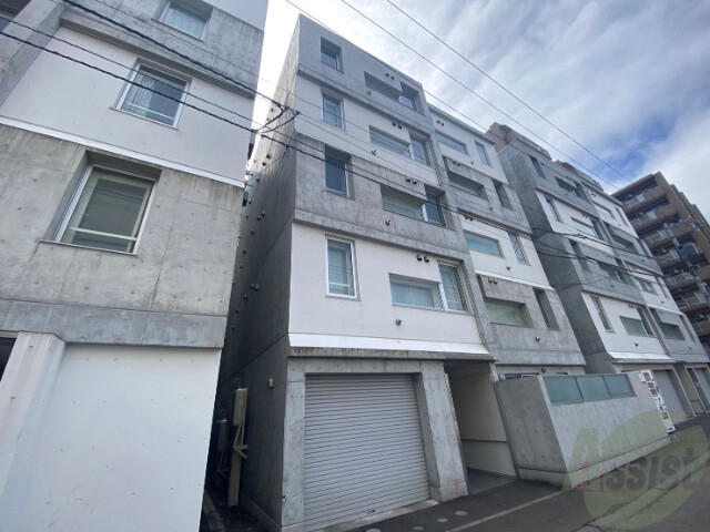 建物外観　札幌市中央区北４条西「ステラ美術館通」